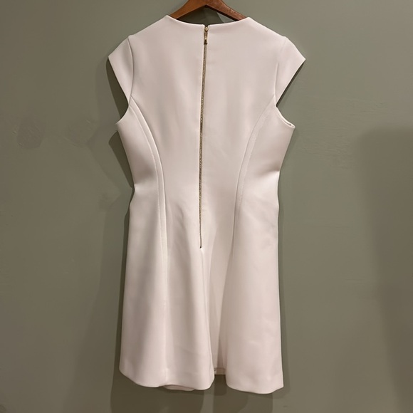 Kate Spade Stretch Crepe Bow Dress Size 6 White with Black Bow - Picture 5 of 16